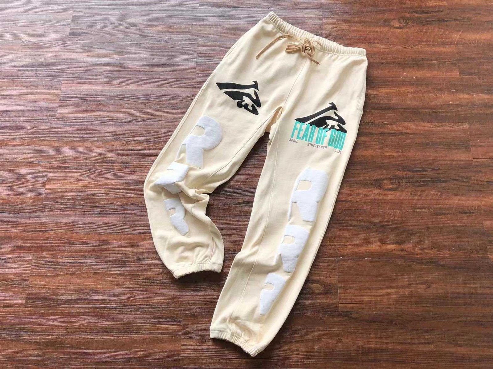 Essential Off White Trouser